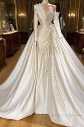 Luxurious Long Sleeve Pearls Overskirt Wedding Dresses Online
